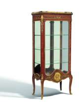 François Linke. MAGNIFICENT KINGWOOD CABINET