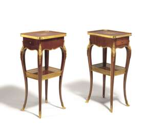 Henry Dasson. PAIR OF SMALL MAHOGANY TABLES