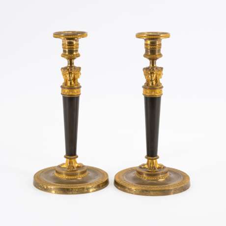 France. COUPLE OF BRONZE CANDELSTICKS EMPIRE WITH HERMAS - фото 4