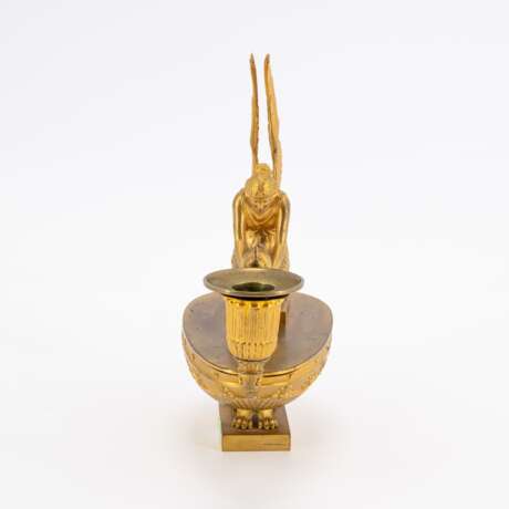 France. BRONZE CANDLESTICK IN THE FORM OF AN OIL LAMP EMPIRE - photo 5