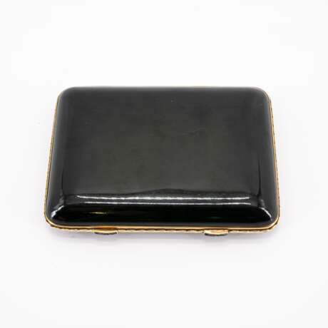 Carl Mayr. EXCEPTIONAL NEPHRITE CIGARETTE CASE WITH GOLD MOUNTING - фото 6