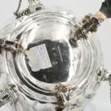 Johann Jakob II Biller. LARGE SILVER TEA POT - photo 6