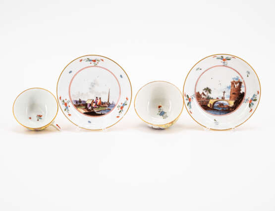 Meissen. PORCELAIN CUP AND TEA BOWL WITH SAUCERS AND MERCHANT SCENES ON YELLOW GROUND - фото 5