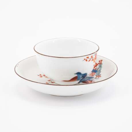 Meissen. ONE PORCELAIN CUP AND SAUCER WITH QUAIL DECOR & TWO CUPS WITH PURPLE BACKGROUND AND BIRD DECOATIONS - фото 9