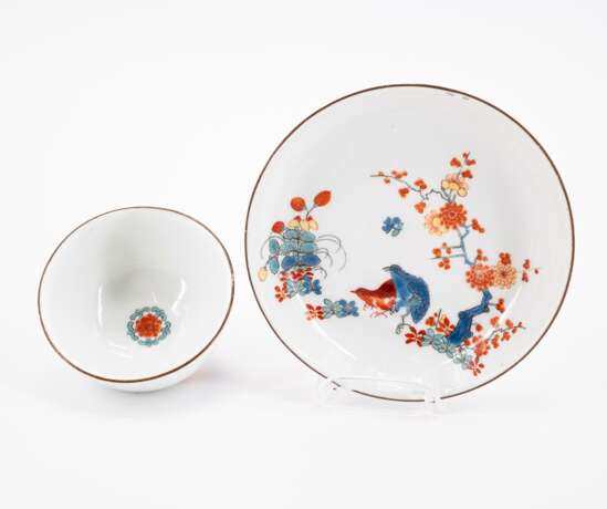 Meissen. ONE PORCELAIN CUP AND SAUCER WITH QUAIL DECOR & TWO CUPS WITH PURPLE BACKGROUND AND BIRD DECOATIONS - фото 10