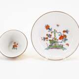 Meissen. TWO PORCELAIN TEA BOWLS AND TWO SAUCERS WITH YELLOW GROUND AND KAKIEMON - фото 5