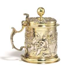 Johann Reinhard I Raiser. NICE SILVER LIDDED TANKARD WITH CUPIDS AS AN ALLEGORY OF THE TIMES OF DAY