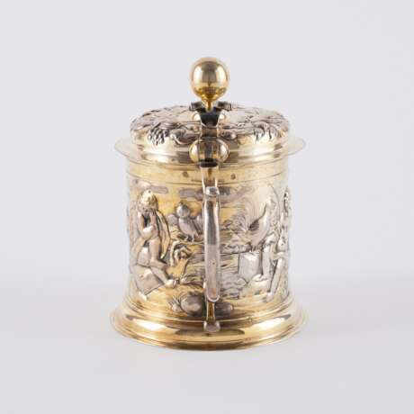 Johann Reinhard I Raiser. NICE SILVER LIDDED TANKARD WITH CUPIDS AS AN ALLEGORY OF THE TIMES OF DAY - photo 3