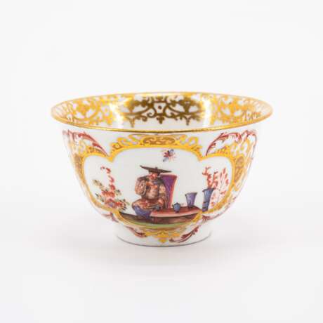 Meissen. PORCELAIN TEA BOWL WITH CHINOISERIES - фото 3