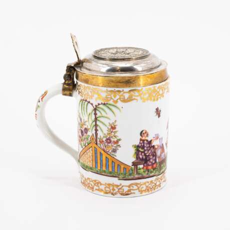 Meissen. SMALL PORCELAIN 'WALZENKRUG' TANKARD WITH CHINOISERIES - фото 3