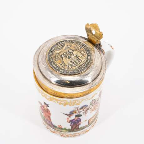 Meissen. SMALL PORCELAIN 'WALZENKRUG' TANKARD WITH CHINOISERIES - фото 5