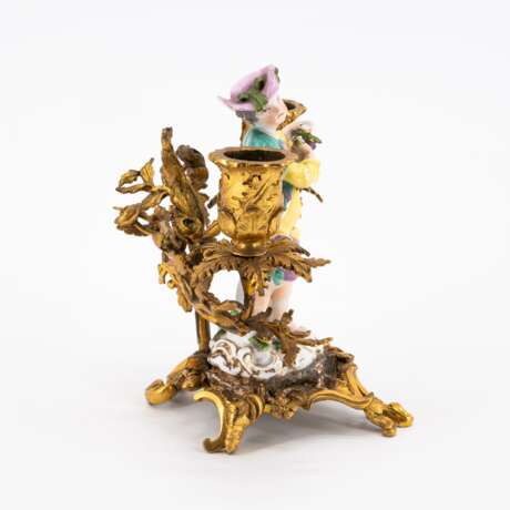 Meissen und Frankreich. SMALL BRONZE AND PORCELAIN CANDLESTICK WITH WINEGROWER'S BOY - photo 5