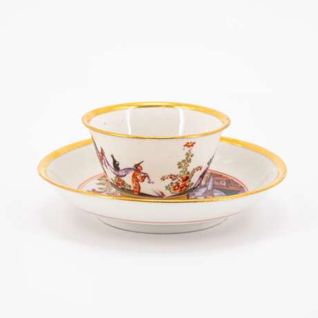 Meissen. PORCELAIN TEA BOWLS AND SAUCER WITH FINE CHINOISERIES - фото 3