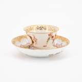 Meissen. TWO PORCELAIN TEA BOWLS WITH SAUERES AND CHINOISERIES - photo 7