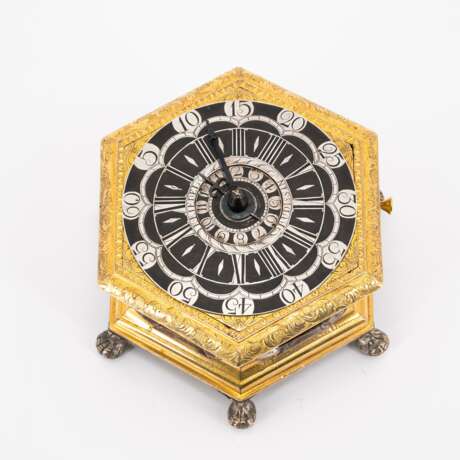 Johann Gottfried Kriedel. HORIZONTAL BRASS TABLE CLOCK - photo 6