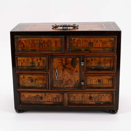 Tirol. NICE WOODEN CABINET BOX WITH CITY SILHOUETTES AND DEER - photo 3