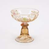 Emile Gallé. CHAMPAGNE GLASS WITH APPLIED GLASS STONES AND CHRYSANTHEMUMS - photo 3