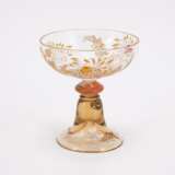 Emile Gallé. CHAMPAGNE GLASS WITH APPLIED GLASS STONES AND CHRYSANTHEMUMS - photo 4