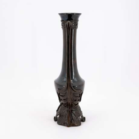 Otto Eckmann. LARGE DOUBLE-HANDLED CERAMIC VASE WITH BRONZE MOUNTING - photo 5