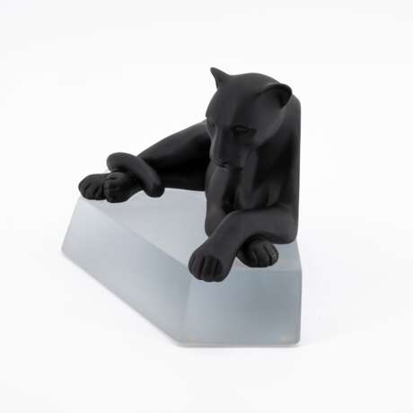 Cartier. PAIR GLASS PANTHERS AS BOOCKENDS - photo 8