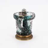 Emile Gallé. EARLY DOUBLE-HANDLED GLASS GOBLET WITH POWDER ENAMELLING AND HUNTING ENGRAVING - photo 3