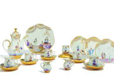 Meissen. LARGE PORCELAIN COFFEE SERVICE WITH '1001 NIGHTS' DECOR FOR 12 PEOPLE