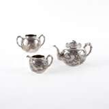 Pao Cheng. EXCEPTIONAL SILVER TEA SERVICE WITH DRAGON DECORATION - photo 2