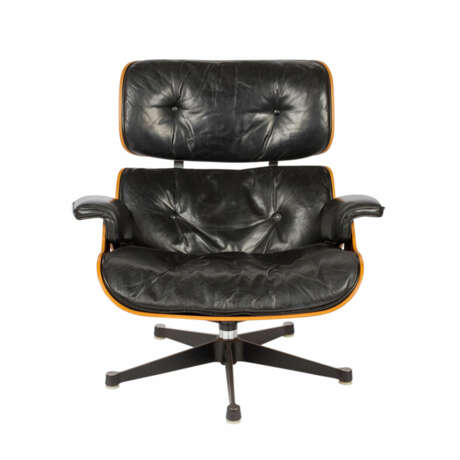 RAY & CHARLES EAMES, "Lounge Chair mit Ottomane" - photo 2