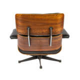 RAY & CHARLES EAMES, "Lounge Chair mit Ottomane" - Foto 4