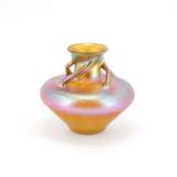 Loetz Witwe. GLASS VASE WITH 'CANDIA SILBERIRIS' DECOR AND CURVED HANDLES - photo 1