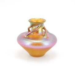 Loetz Witwe. GLASS VASE WITH 'CANDIA SILBERIRIS' DECOR AND CURVED HANDLES