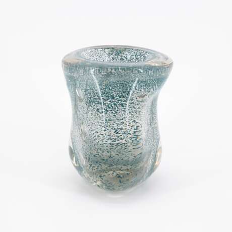 André. Frankreich Thuret. GLASS VASE WITH TURQUOISE BLUE POWDER INCLUSIONS - photo 2