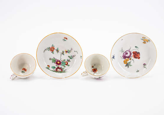 Frankenthal. SIX PORCELAIN CUPS AND THREE SAUCERS WITH BIRD DECOR, FLOWERS AND LANDSCAPE SCENES - фото 10
