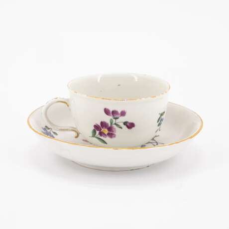 Frankenthal. PORCELAIN TEA POT WITH BIRD DECOR AND CUP WITH SAUCER AND FLORAL DECOR - фото 8