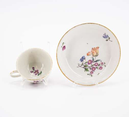 Frankenthal. PORCELAIN TEA POT WITH BIRD DECOR AND CUP WITH SAUCER AND FLORAL DECOR - фото 10