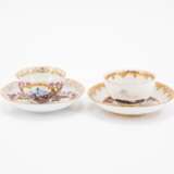 Meissen. TWO TEA BOWLS WITH SAUCERS AND ONE SUGAR BOWL AND LID WITH MERCHANT SCENES - фото 3