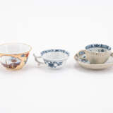 Meissen. PAIR PORCELAIN CUPS AND SAUCERS WITH STRAW-COLOURED GROUND AND GODRONISED SIDES - фото 8