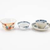 Meissen. PAIR PORCELAIN CUPS AND SAUCERS WITH STRAW-COLOURED GROUND AND GODRONISED SIDES - фото 9