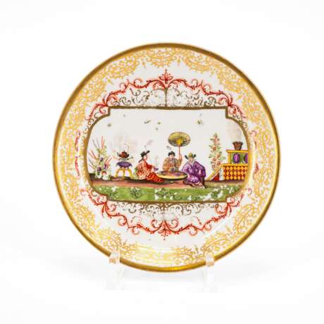 Meissen. SMALL PORCELAIN BOWL WITH CHINOISERIES - фото 1