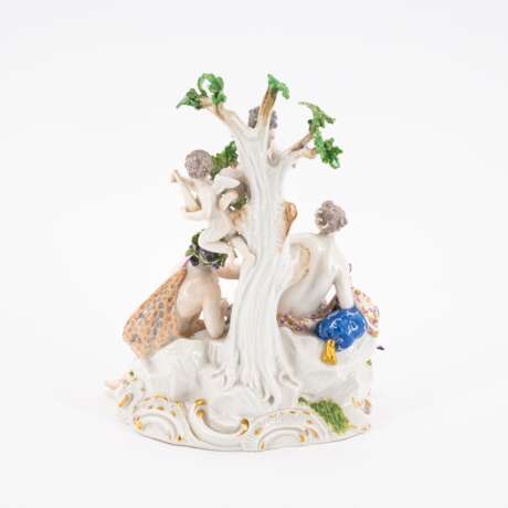 Meissen. PORCELAIN ENSEMBLE AT A TREE *DIE VERMÄHLUNG VON BACCHUS UND VENUS" - фото 3