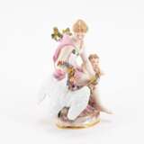 Meissen. PORCELAIN FIGURE OF LEDA WITH THE SWAN AND CUPID - photo 4