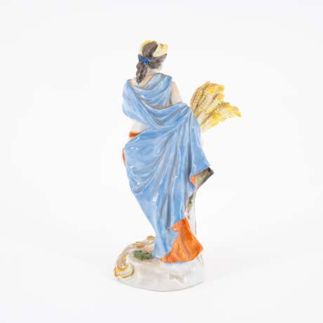 Meissen. PORCELAIN ALLEGORIES 'THE WINTER' AND 'THE SUMMER' - photo 9
