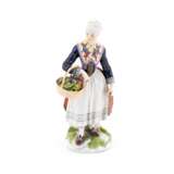 Meissen. DANISH PORCELAIN FARMER'S WIFE WITH VEGETABLE BASKET - photo 1