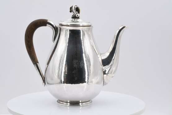 Denmark. SILVER COFFEE SET WITH MARTELLEE SURFACE AND VEGETABLE FINIALS - photo 6