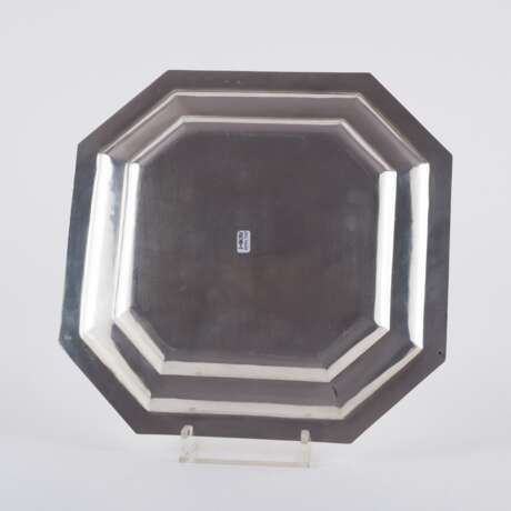 Paris. OCTAGONAL PLATTER AND ROUND STAND - фото 3