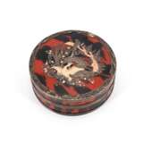 Wohl England. TORTOISESHELL TABATIERE WITH HUNTING MOTIF - фото 2