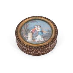France. ROUND METAL BOX WITH COUPLE IN PARK LANDSCAPE