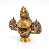 COPPER ROD- OR CROWN CENTREPIECE WITH SKULL AND FLAMES - фото 1