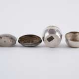 ENSEMBLE OF SIX SILVER BOWLS AND TWO BOXES - фото 22
