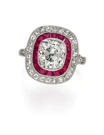 Diamond-Gemstone-Ring - photo 1